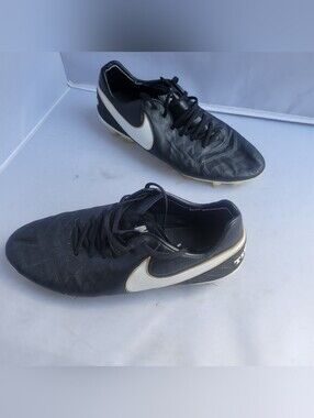 Nike Tiempo Genio II Men Size 10 Leather FG Soccer Cleats 819213-010